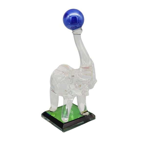 Glass Circus Elephant Figurine Balancing Blue Ball On An Iridescent Square Base - Picture 2 of 9